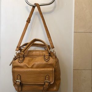 Beige leather purse